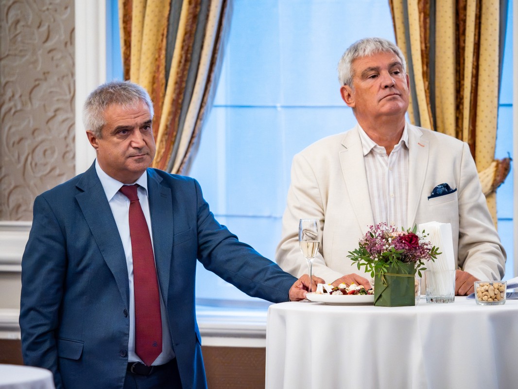 СТАРА ПЛАНИНА ХОЛД АД ОТБЕЛЯЗА 30 ГОДИНИ ОТ УЧРЕДЯВАНЕТО СИ.